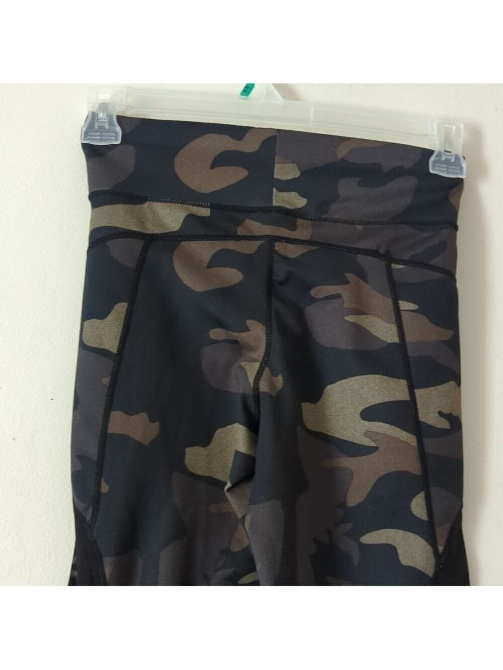 C’EST MOI 2 IN 1 LEGGINGS CAMO CONVERTS TO HEATHER BLACK - Picture 6 of 11